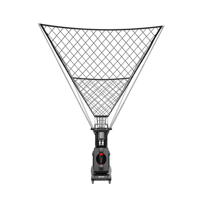 Máquina de entrenamiento de baloncesto de precisión con taladro horizontal de 60 posiciones y entrega giratoria K3